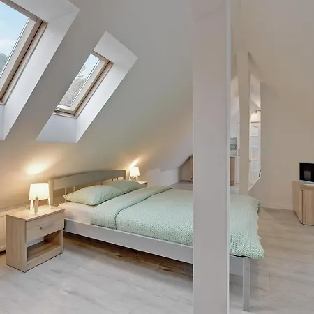 Goscinne Piatka * Σόποτ